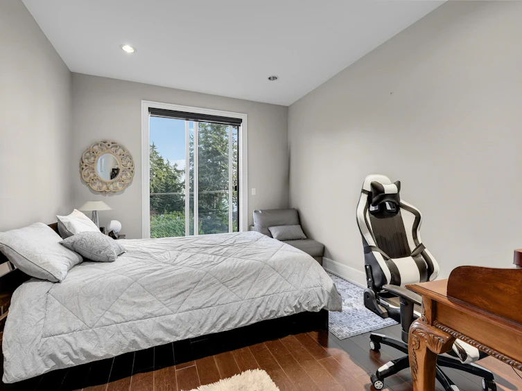 13307 Marine Drive, Surrey, BC, V4A 1E8 - 25