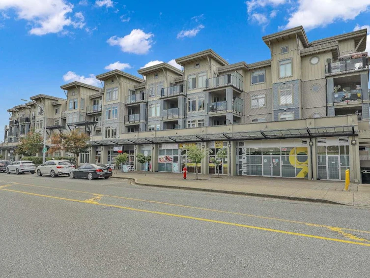 229-15380 102a Avenue, Surrey, BC, V3R 0B3