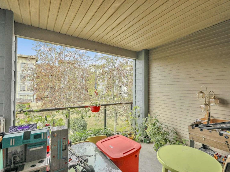 229-15380 102a Avenue, Surrey, BC, V3R 0B3 - 27