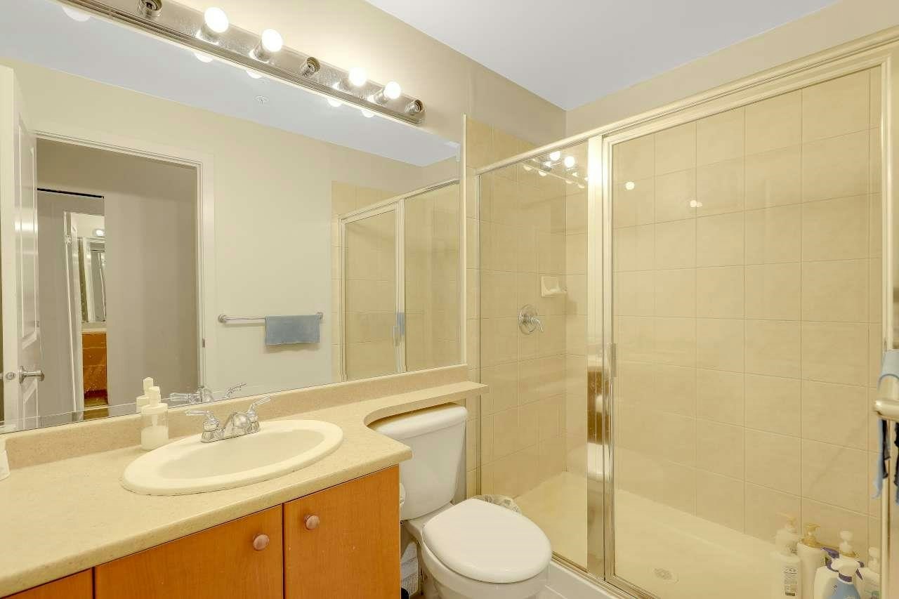 229-15380 102a Avenue, Surrey, BC, V3R 0B3 - 18