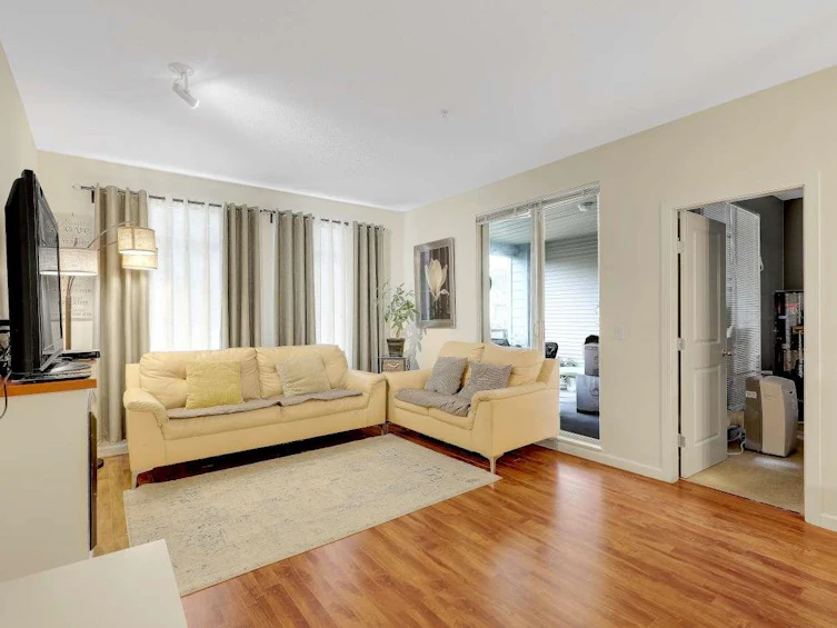 229-15380 102a Avenue, Surrey, BC, V3R 0B3 - 3