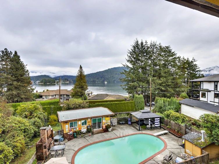 534 Beachview Drive, North Vancouver, BC, V7G 1P9 - 16