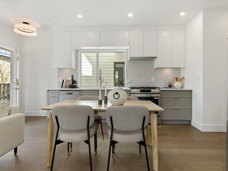 1-328 W 14th Street, North Vancouver, BC, V7M 1P6 - 5
