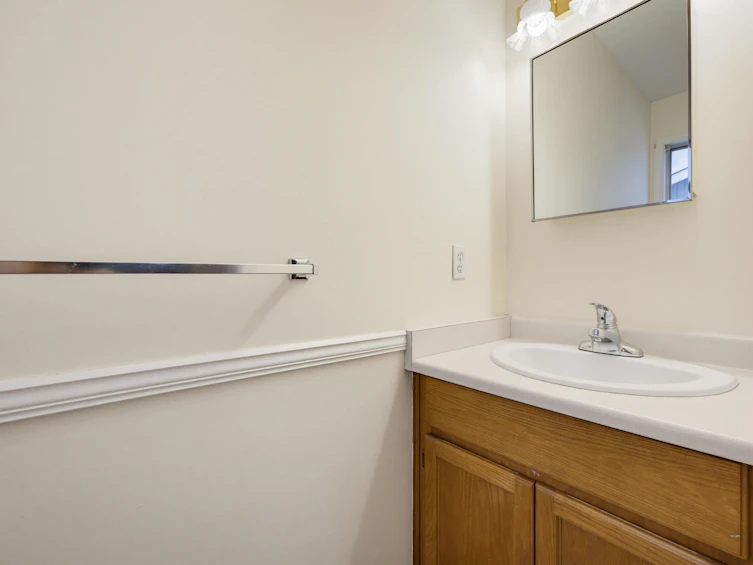100-32691 Garibaldi Drive, Abbotsford, BC, V2T 5T7 - 20