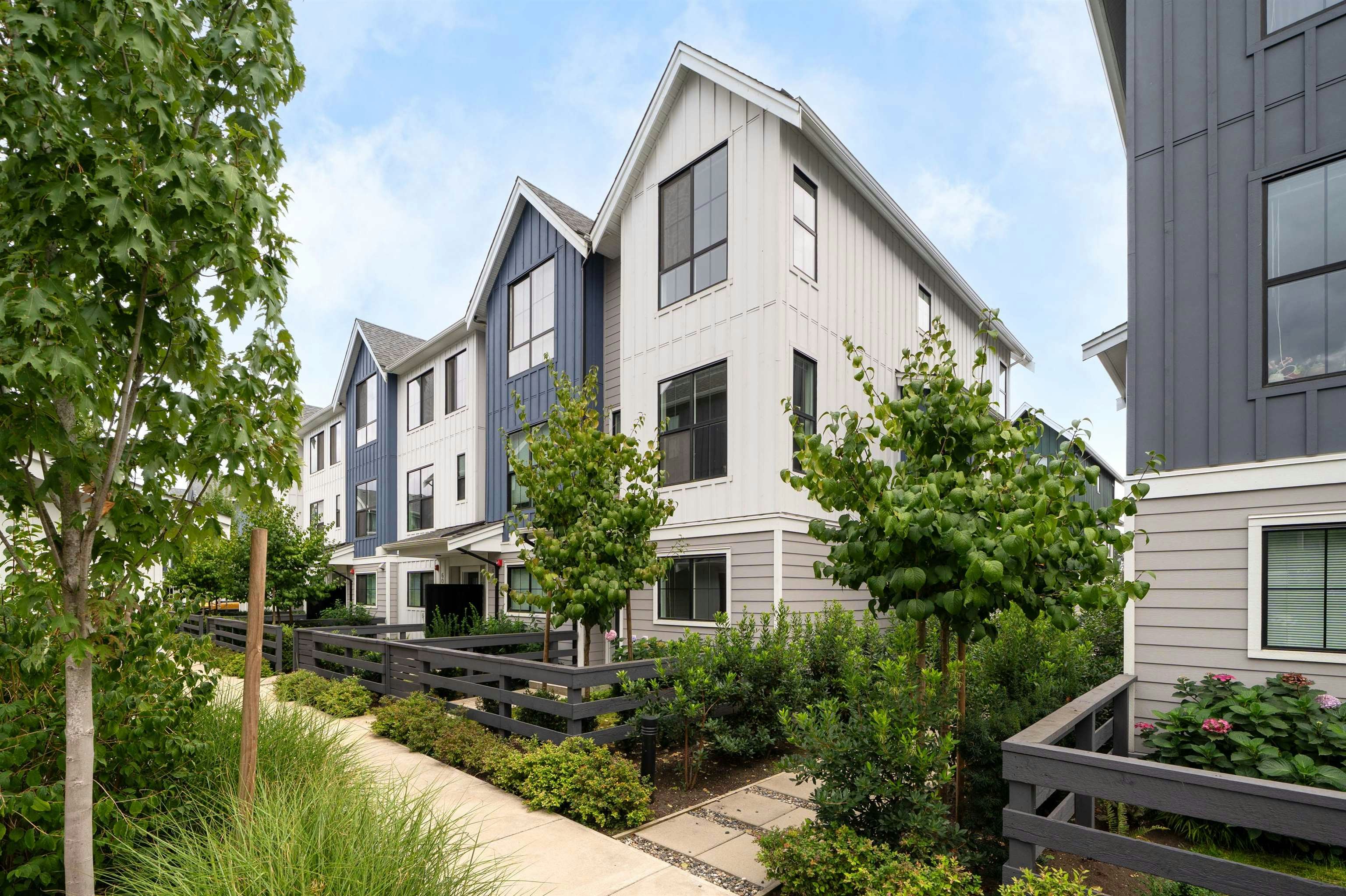 58-488 Furness Street, New Westminster, BC, V3M 0M1