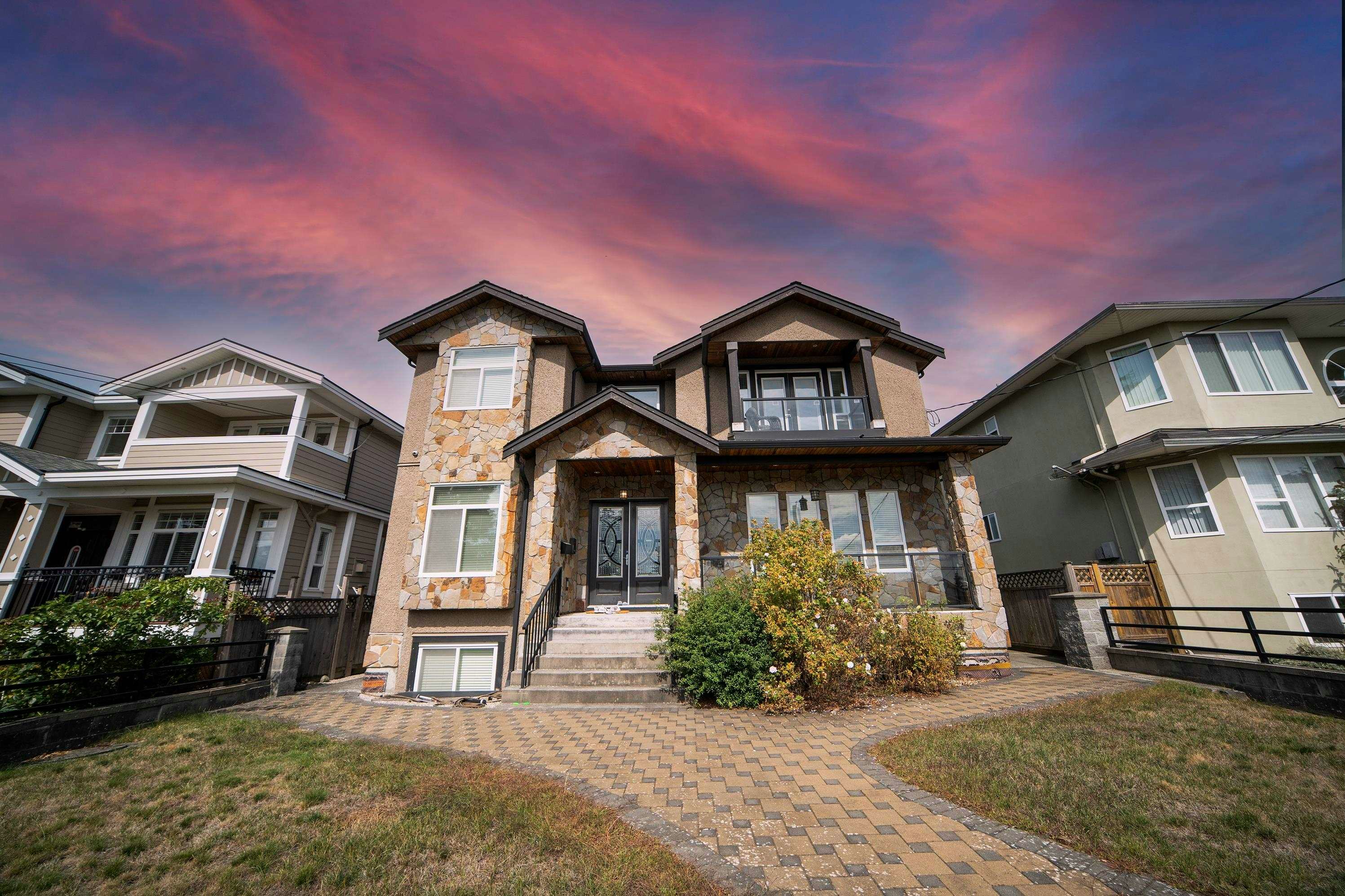 5957 Mckee Street, Burnaby, BC, V5J 2V6