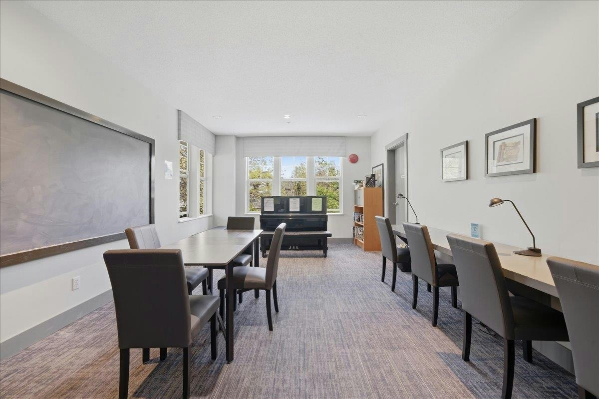 310-2966 Silver Springs Boulevard, Coquitlam, BC, V3E 3S1 - 33