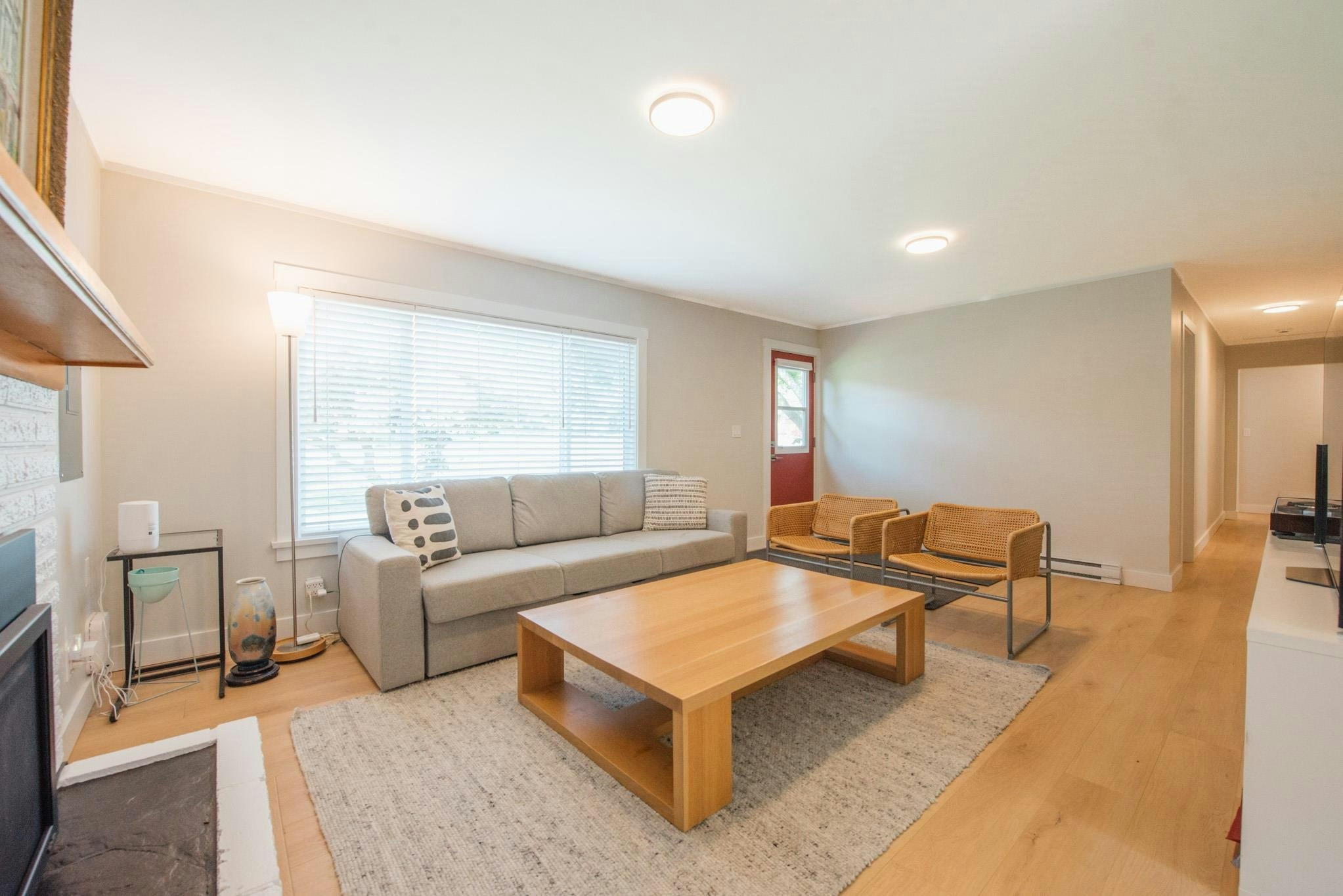 320 Cochrane Road, Gibsons, BC, V0N 1V8 - 7