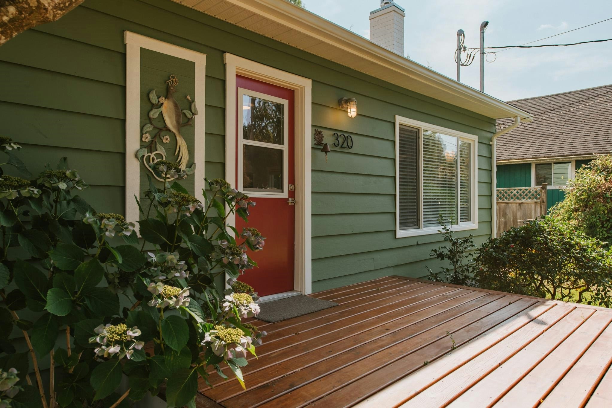 320 Cochrane Road - 2
