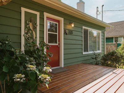 320 Cochrane Road - 2