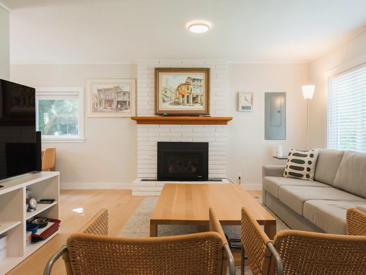 320 Cochrane Road, Gibsons, BC, V0N 1V8 - 5