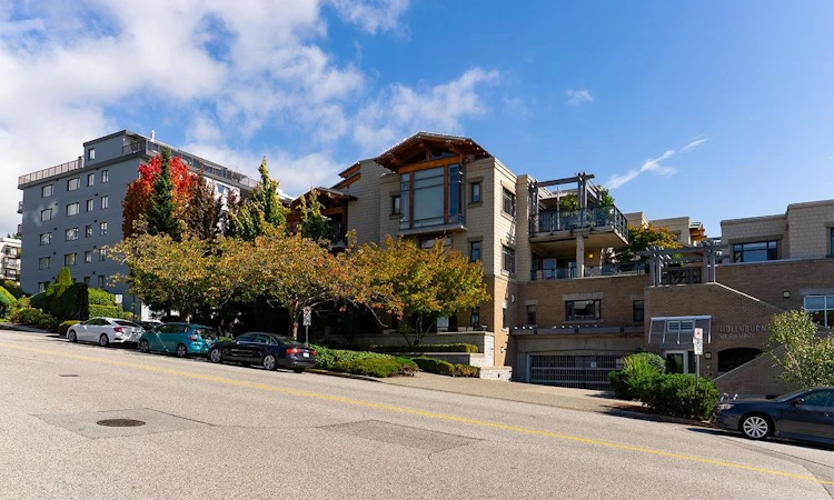 202-550 17th Street