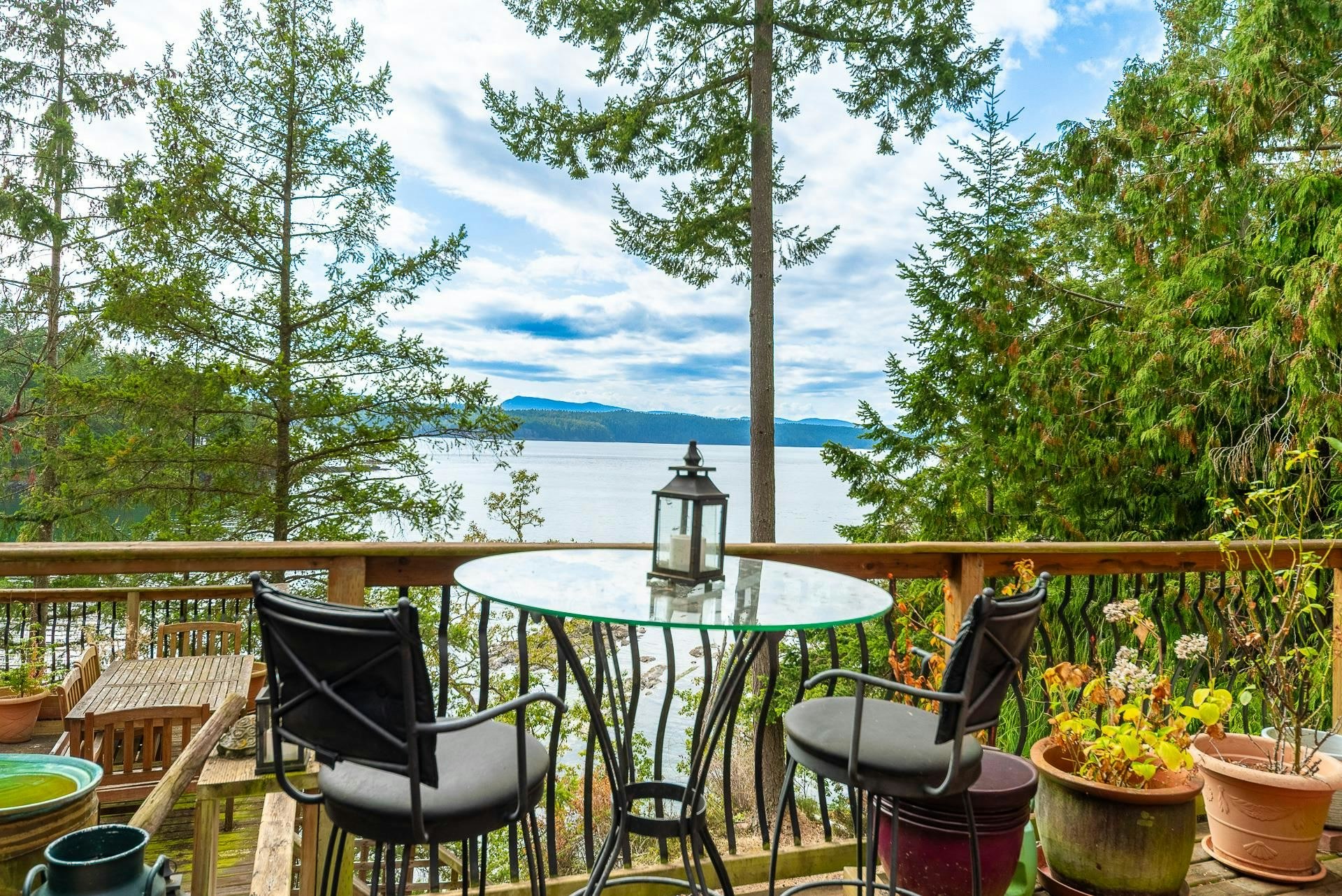 250 Leighton Lane, Mayne Island, BC, V0N 2J2