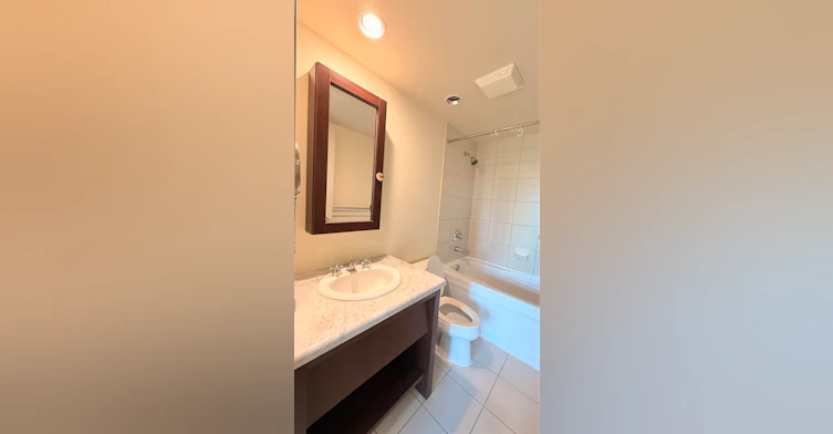 608-7368 Sandborne Avenue, Burnaby, BC, V3N 5C5 - 9