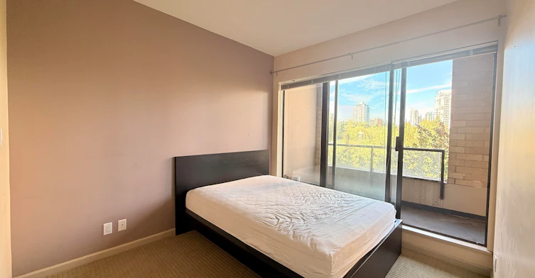 608-7368 Sandborne Avenue, Burnaby, BC, V3N 5C5 - 6