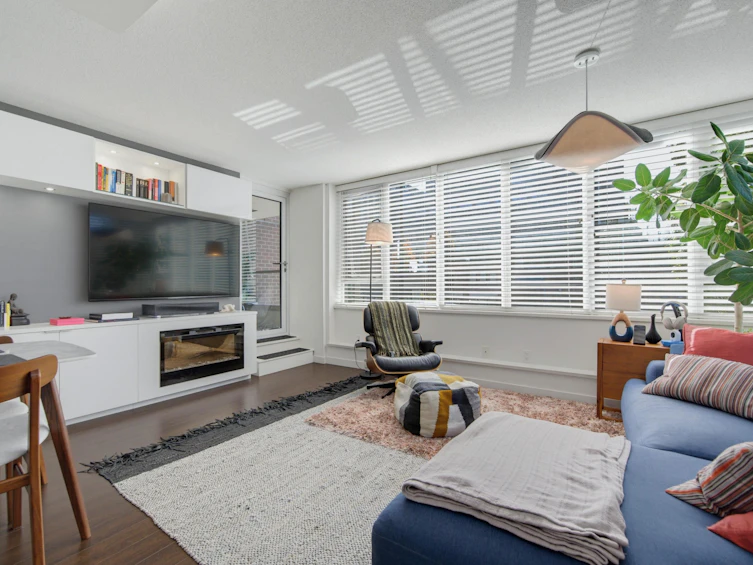 211-445 W 2nd Avenue, Vancouver, BC, V5Y 0E8 - 9