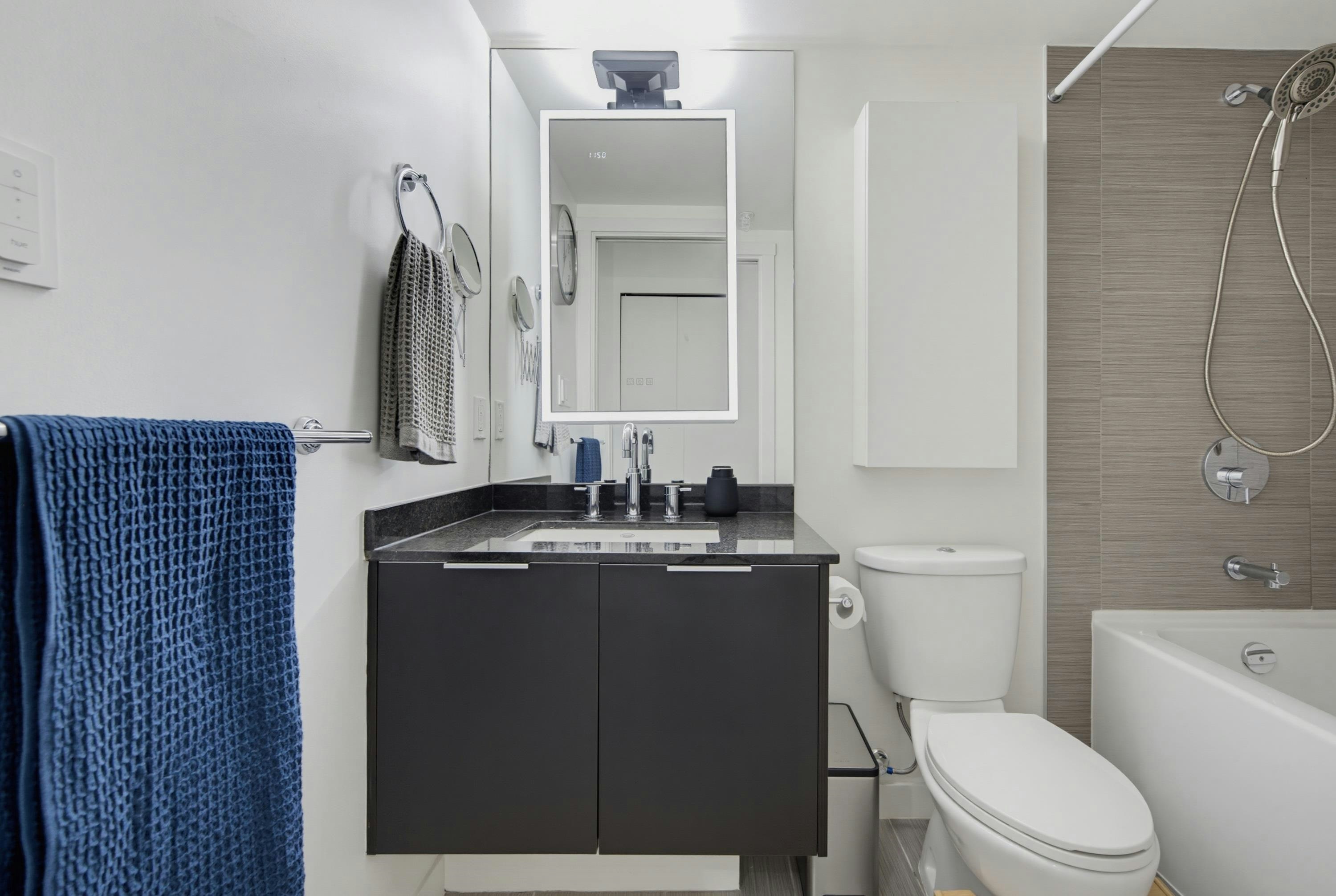 211-445 W 2nd Avenue, Vancouver, BC, V5Y 0E8 - 25