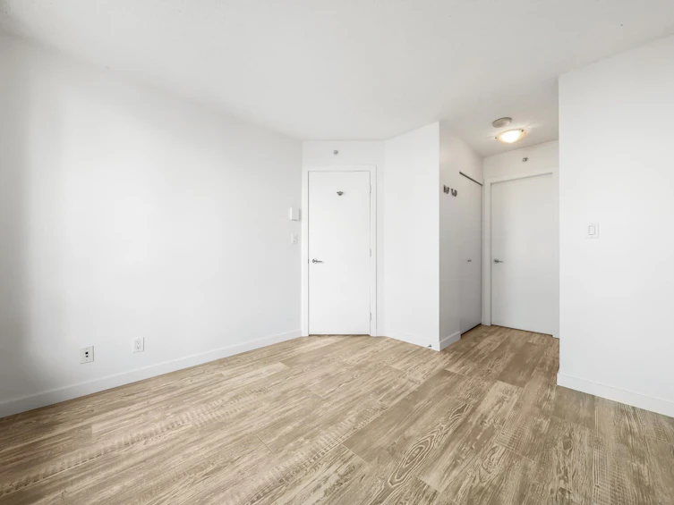 601-813 Agnes Street, New Westminster, BC, V3M 0A9 - 14