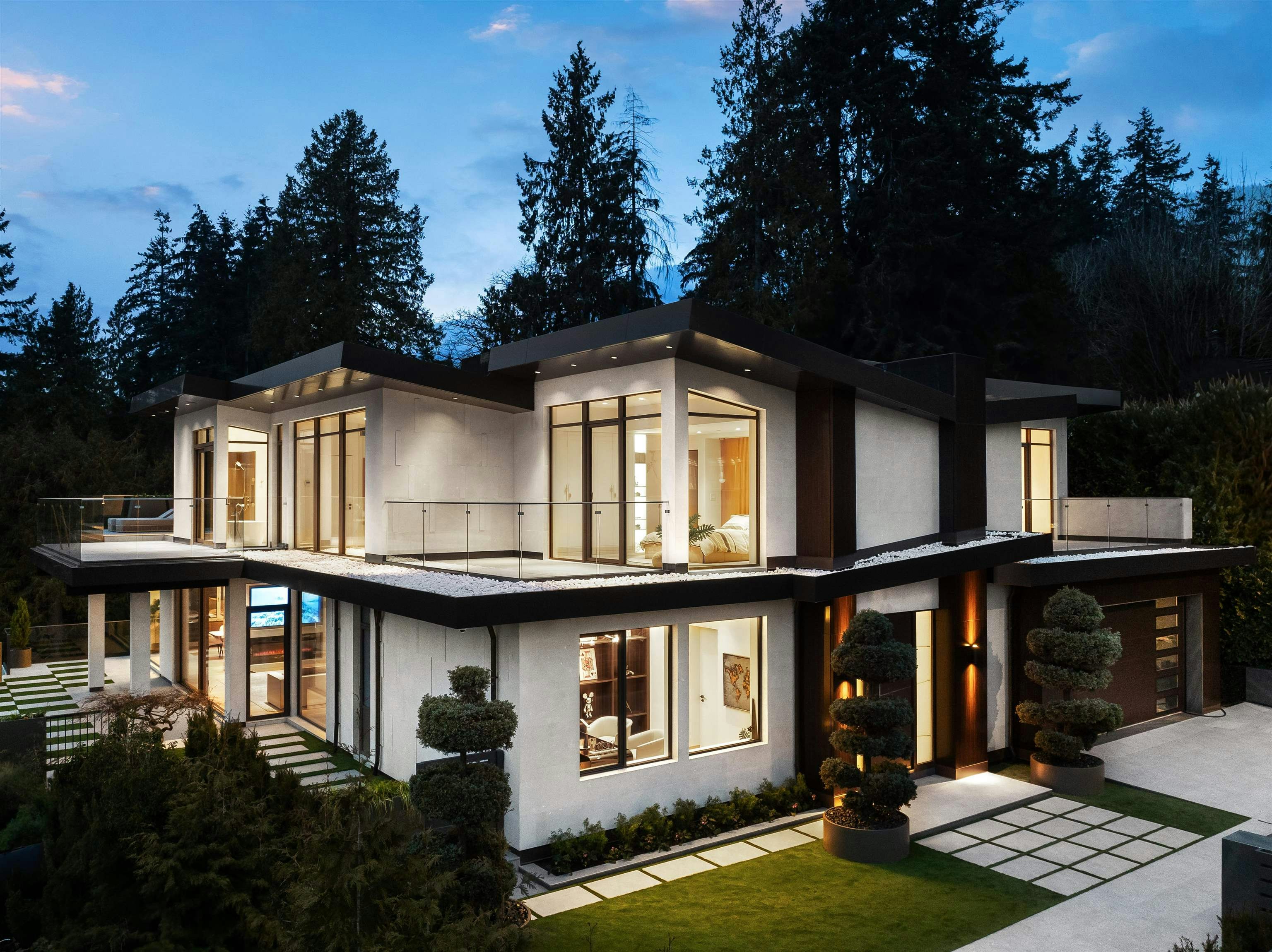 1405 28th Street, West Vancouver, BC, V7V 1M1