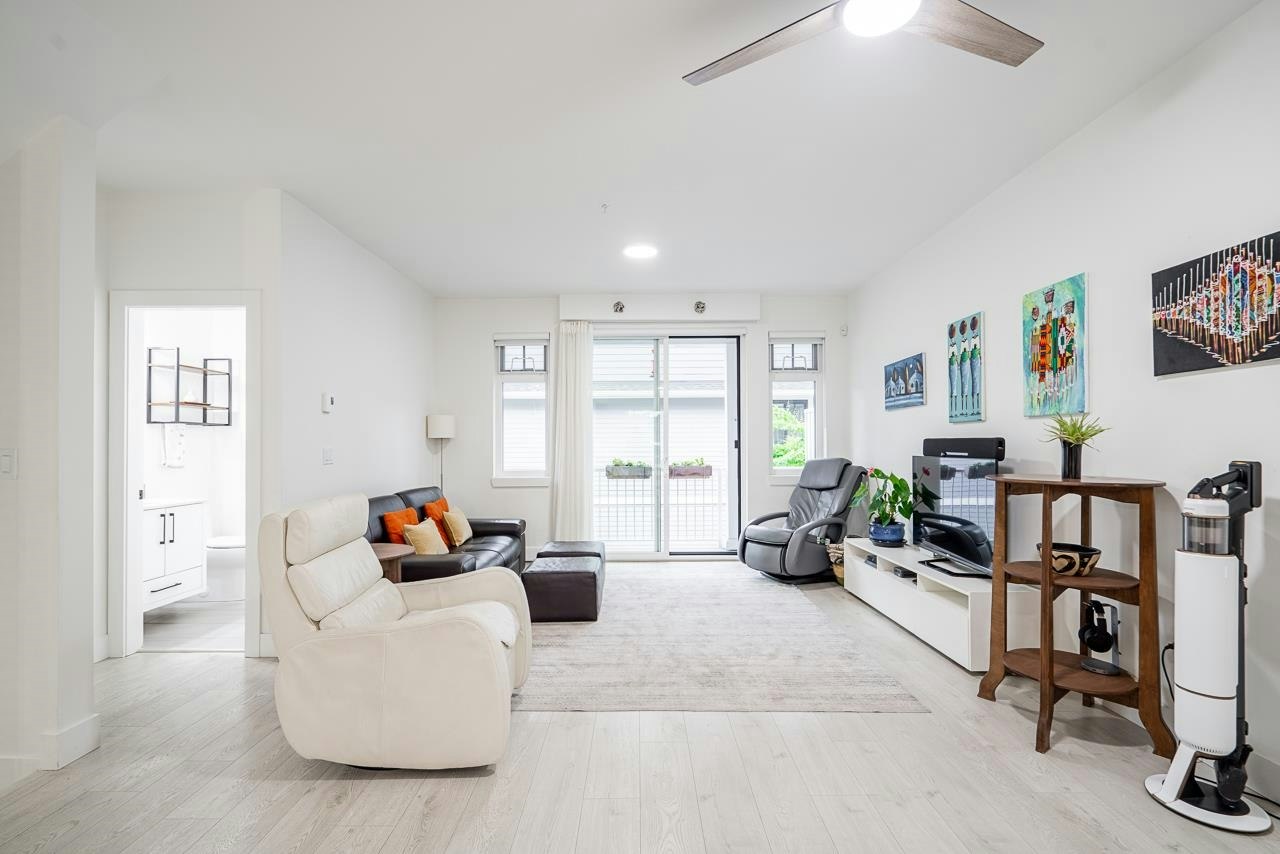 4-789 Ota Avenue, New Westminster, BC, V3M 0M7 - 3