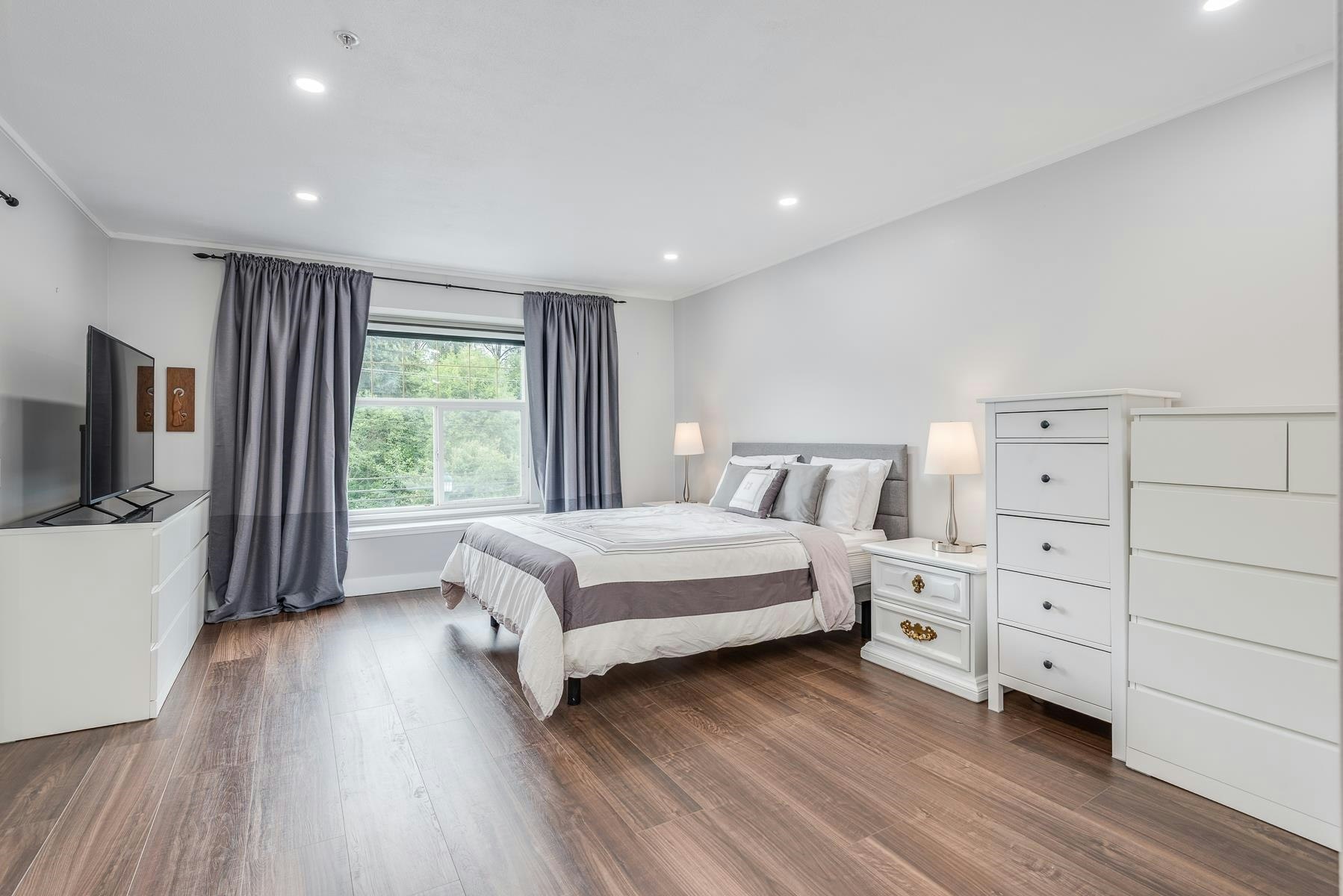 19777 Brighton Place, Pitt Meadows, BC, V3Y 2S5 - 23