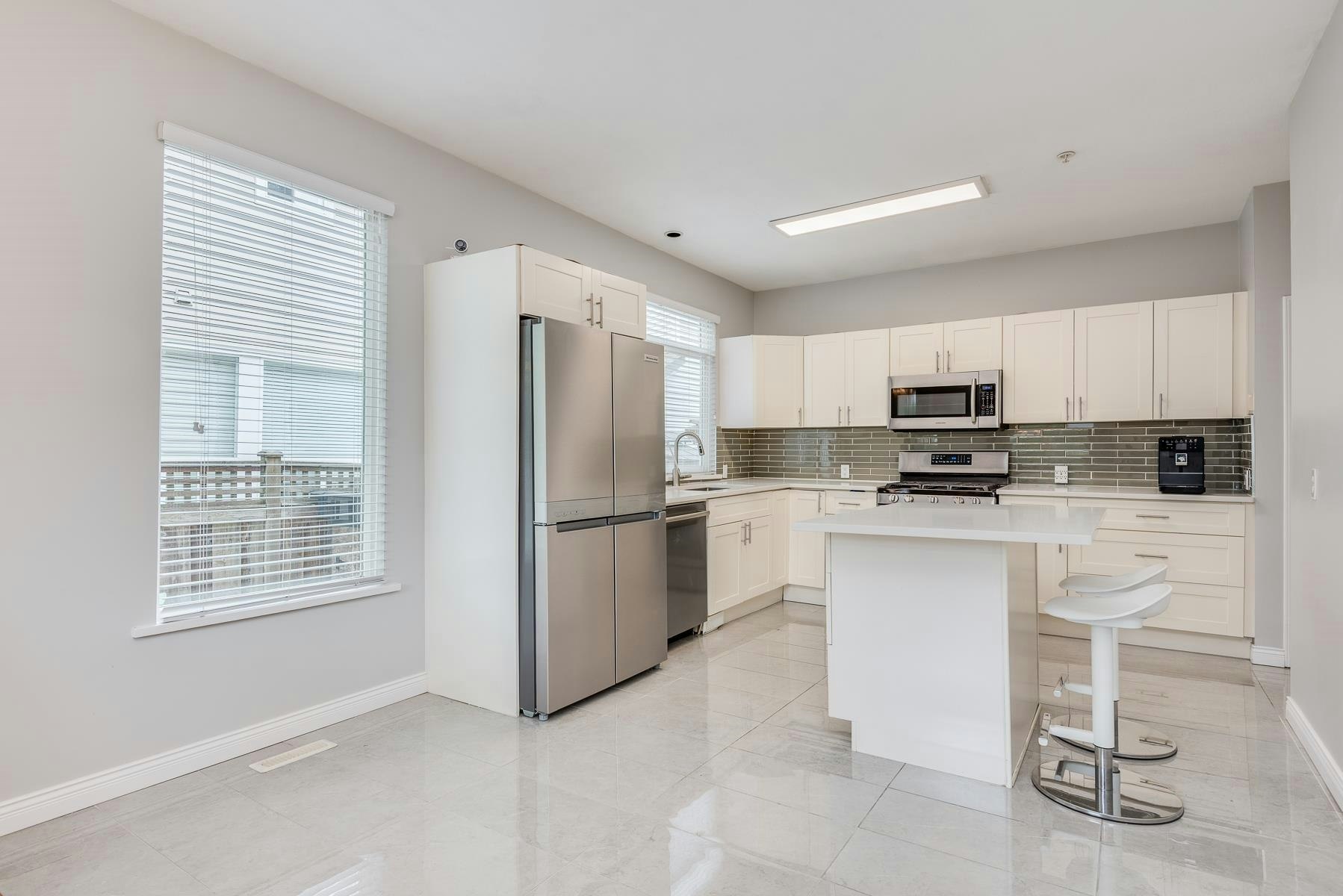 19777 Brighton Place, Pitt Meadows, BC, V3Y 2S5 - 14