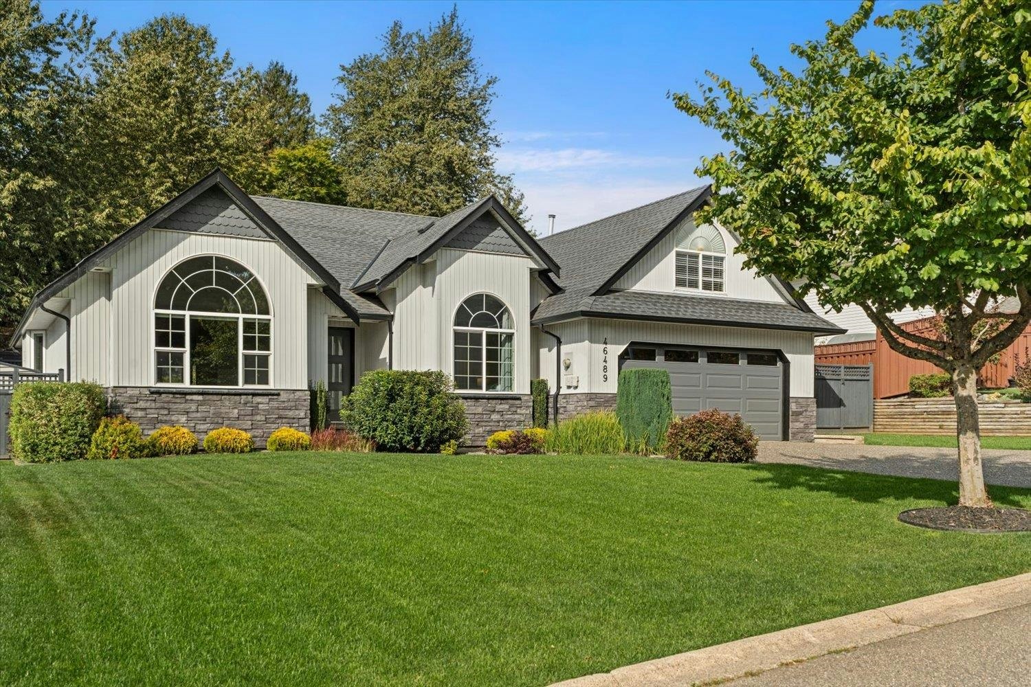 46489 Edgemont Place, Chilliwack, BC, V2R 3Y6