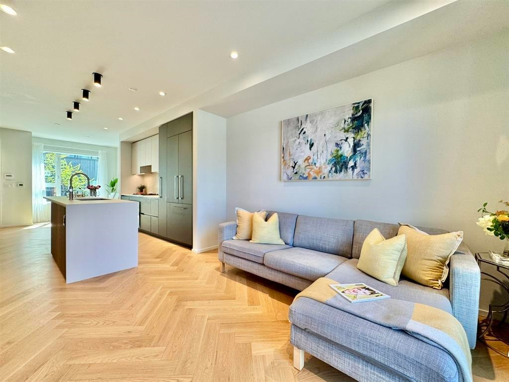 173-805 W 49th Avenue, Vancouver, BC, V5Z 0A1