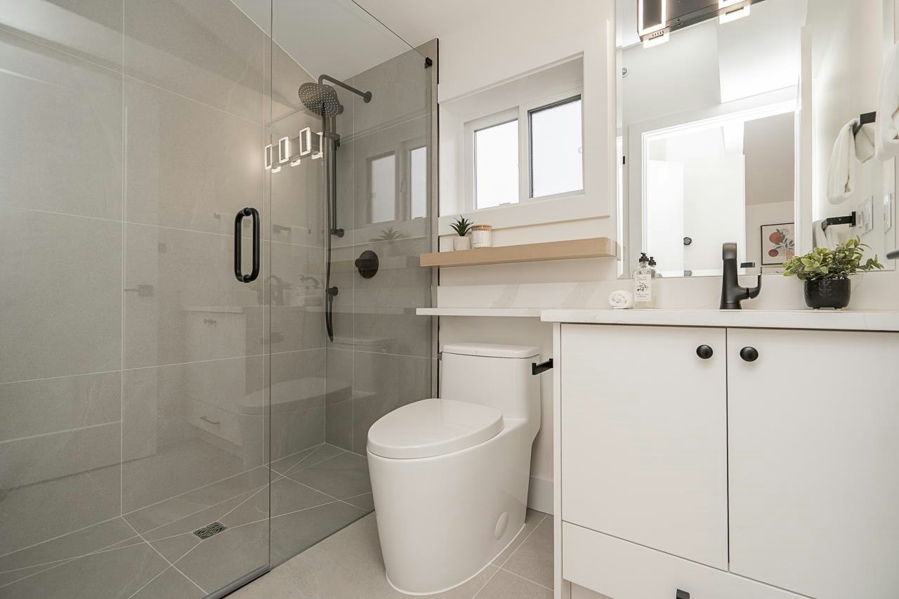 1-150 E 51st Avenue, Vancouver, BC, V5X 1C3 - 29