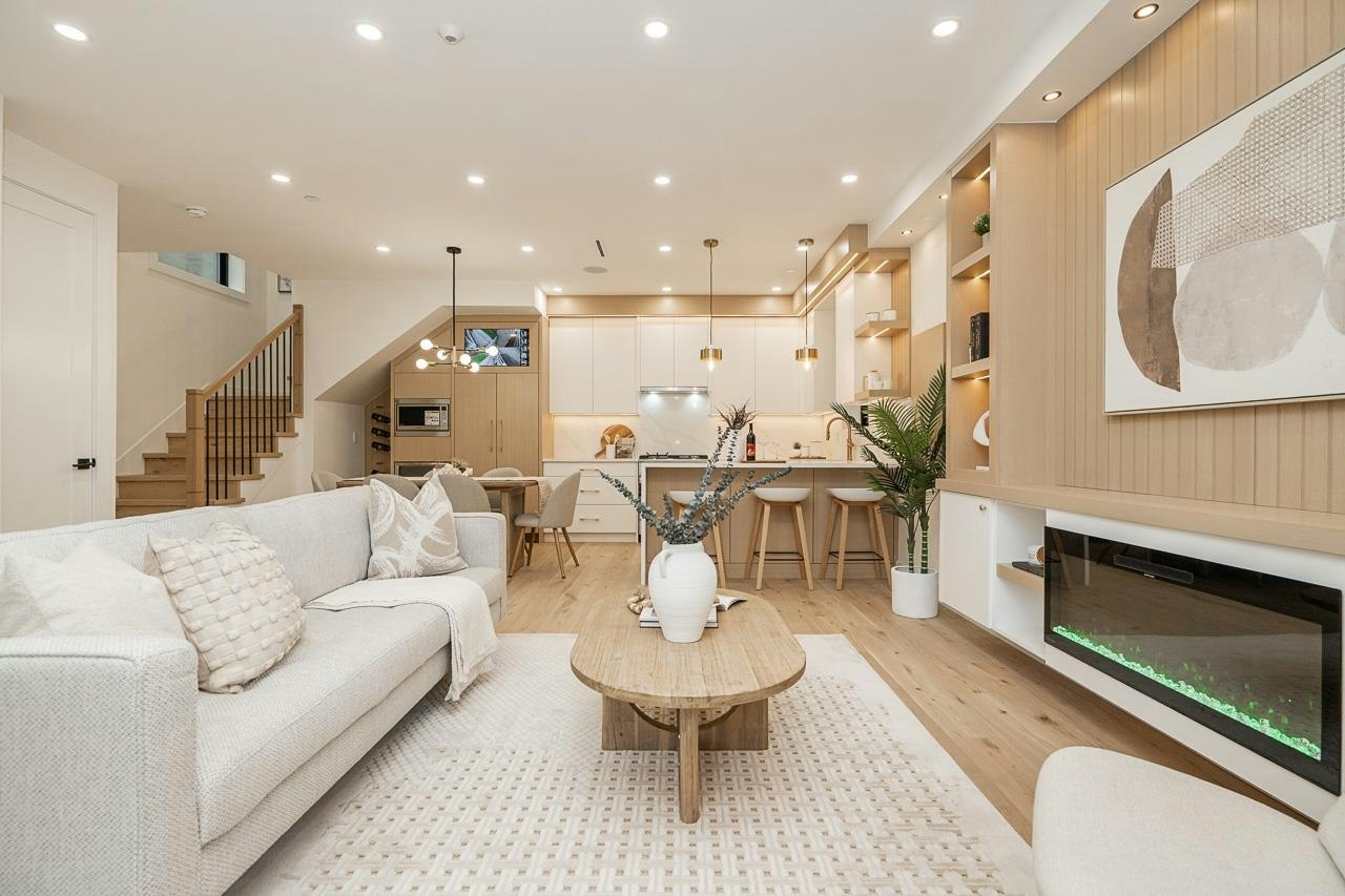 1-150 E 51st Avenue, Vancouver, BC, V5X 1C3 - 8