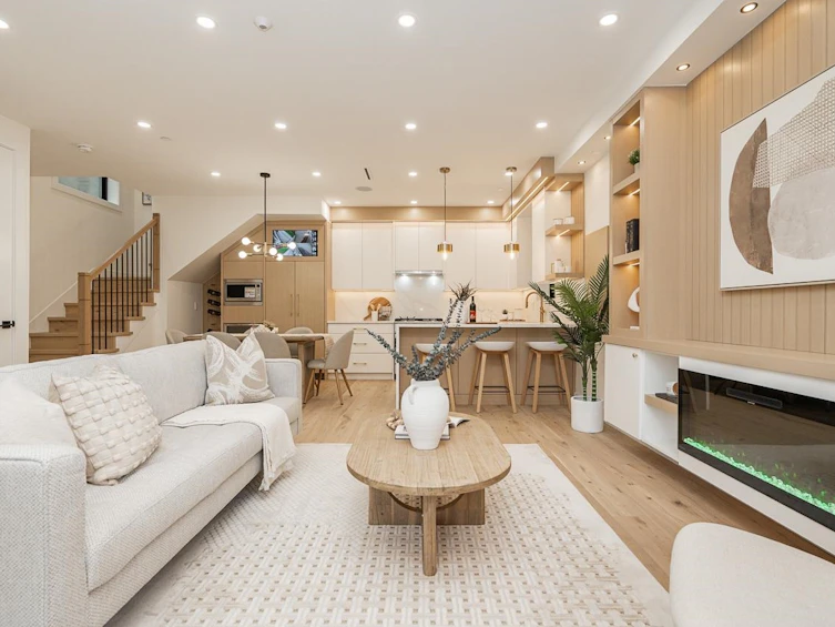 1-150 E 51st Avenue, Vancouver, BC, V5X 1C3 - 8