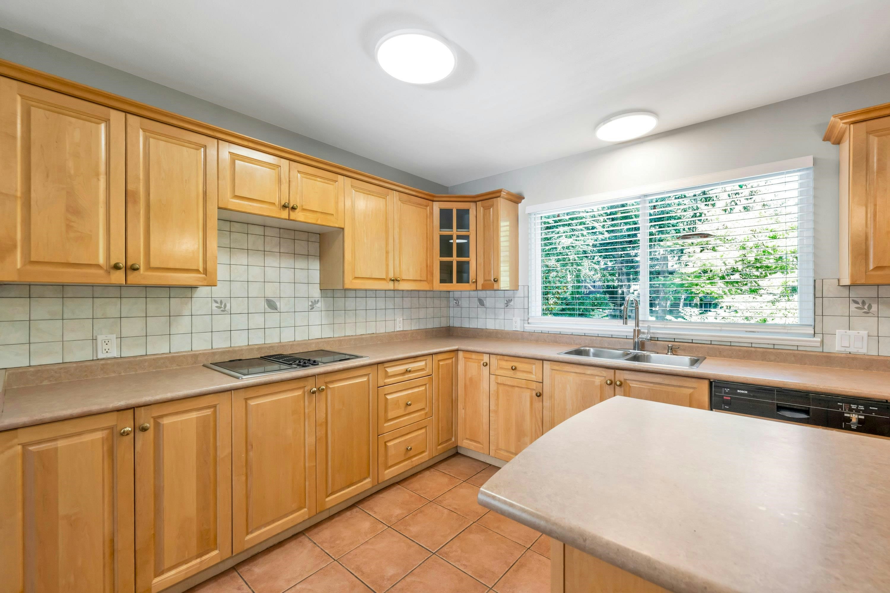 10291 Caithcart Road, Richmond, BC, V6X 1N3 - 8