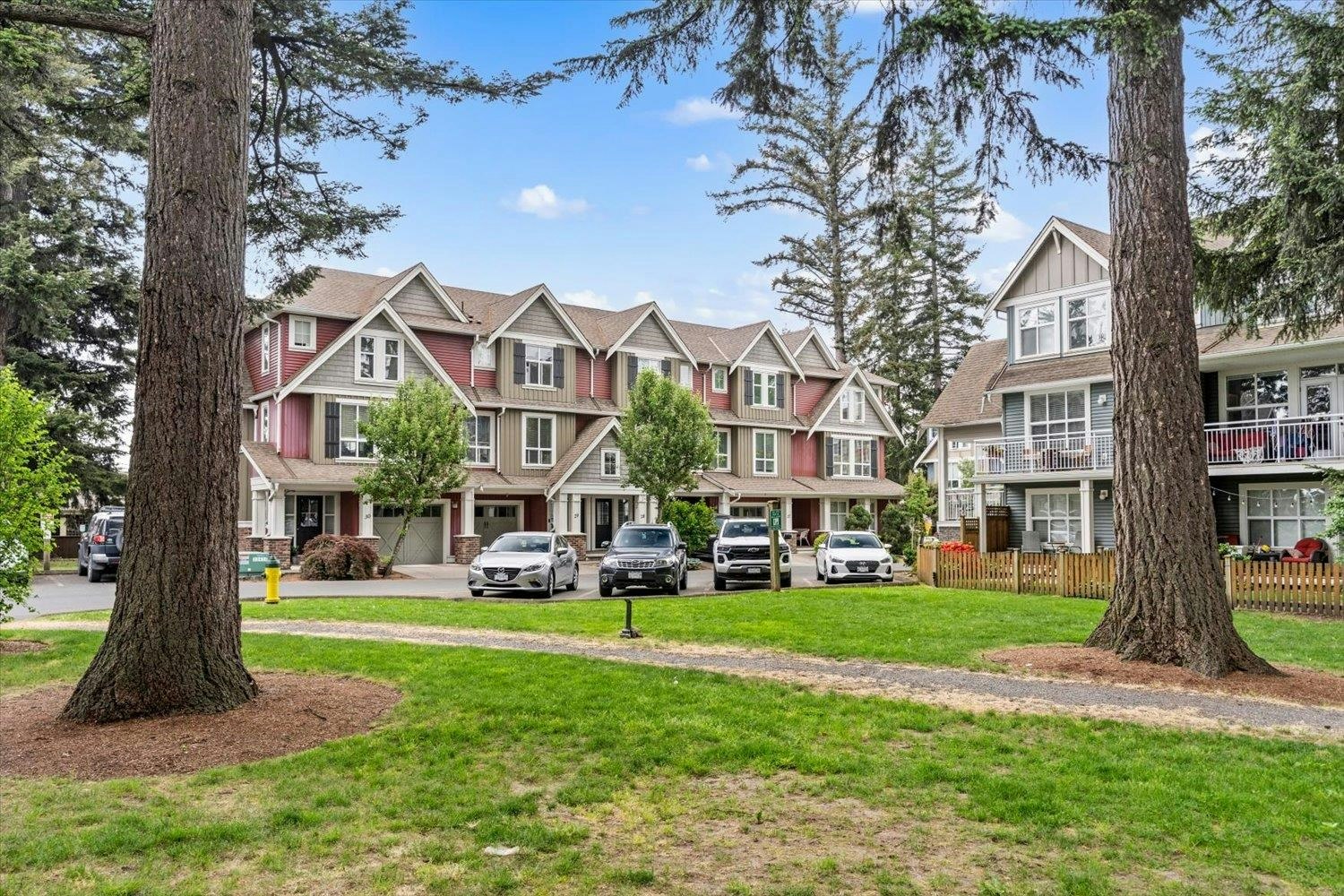 29-5837 Sappers Way - 2