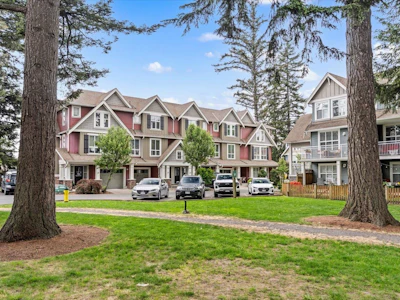29-5837 Sappers Way - 2