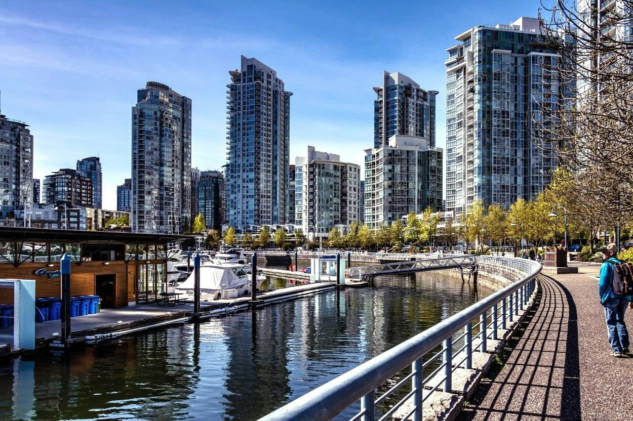 702-928 Richards Street, Vancouver, BC, V6B 3C1 - 17