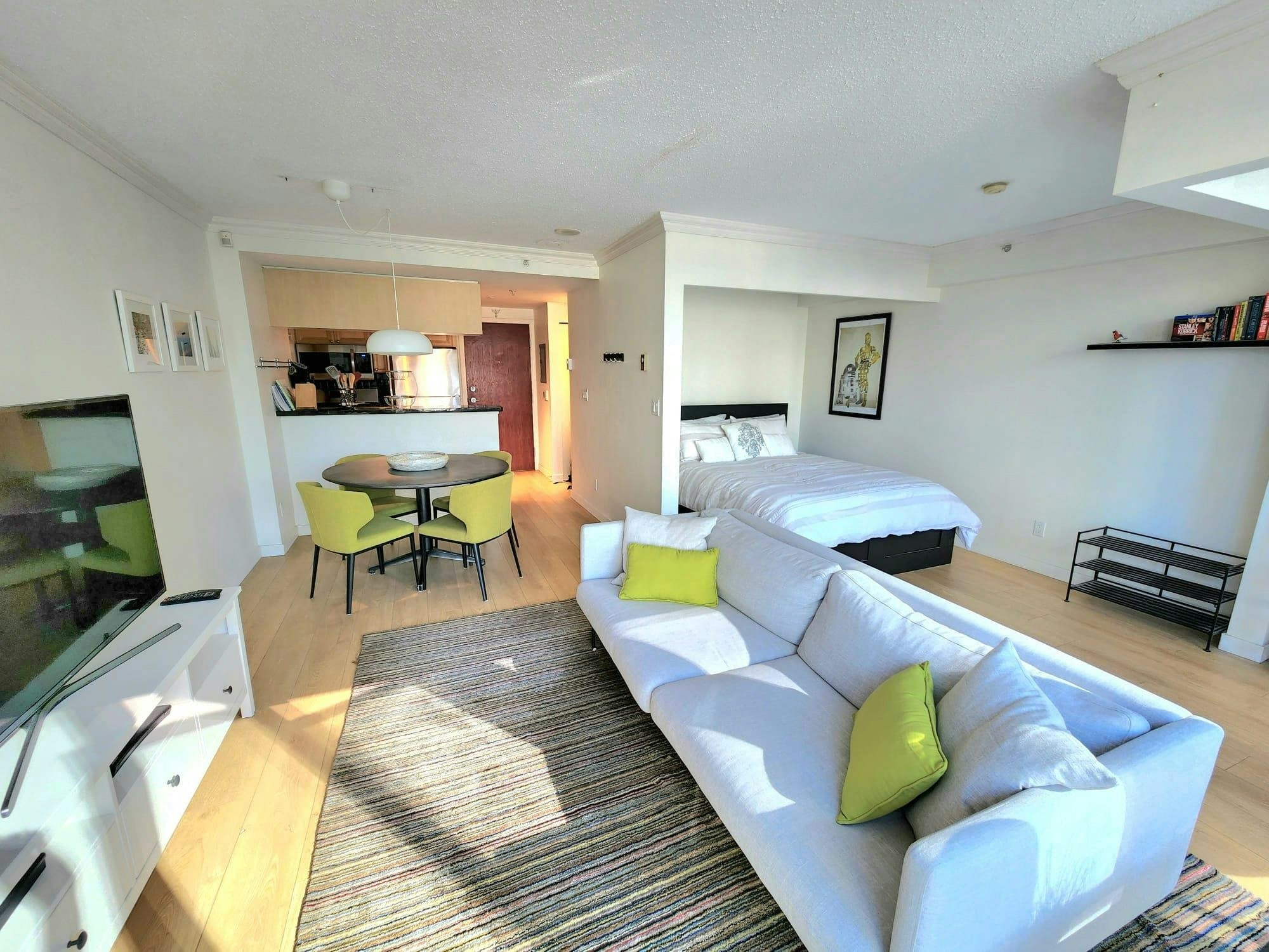702-928 Richards Street, Vancouver, BC, V6B 3C1 - 3
