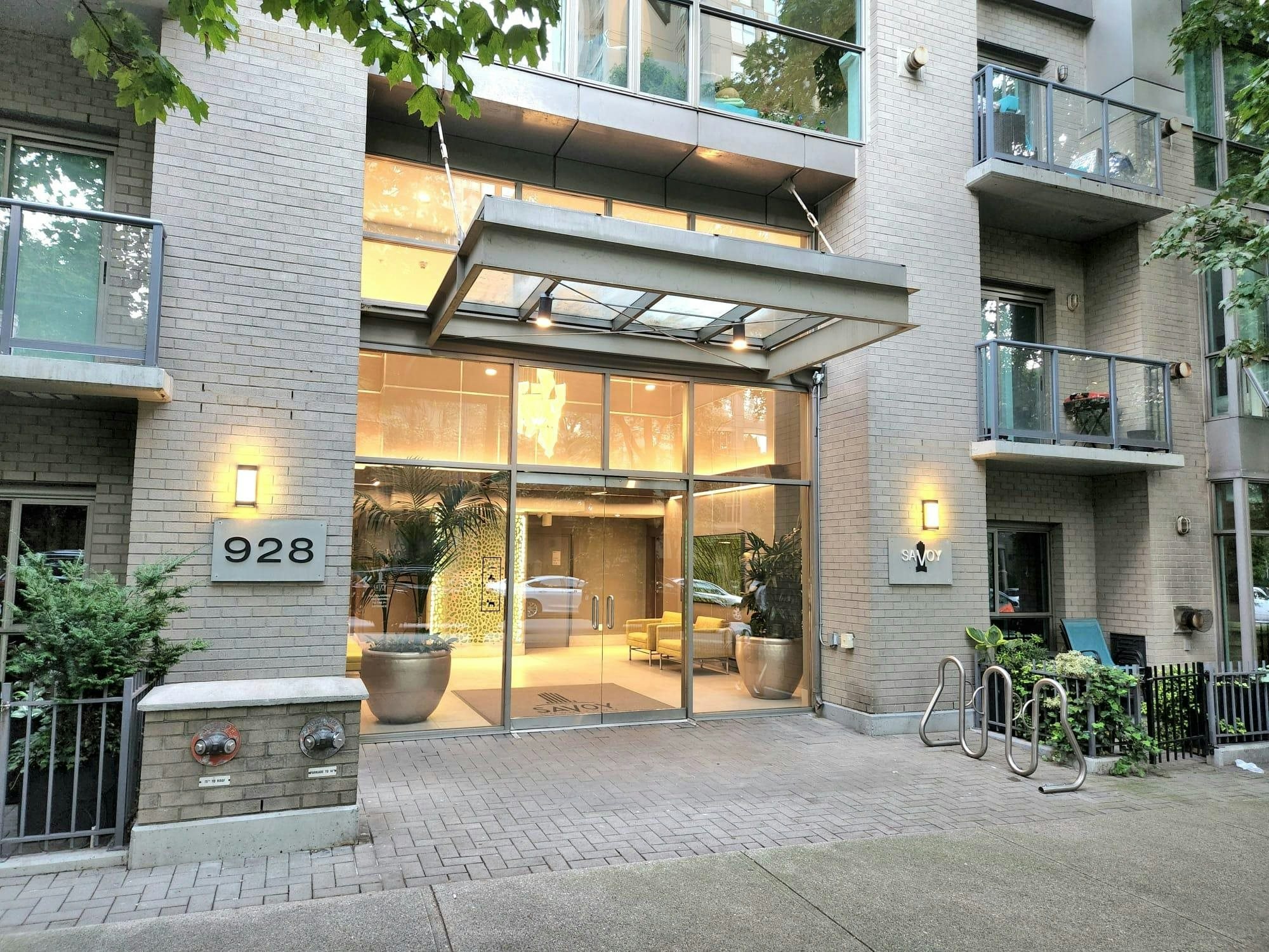 702-928 Richards Street, Vancouver, BC, V6B 3C1 - 13