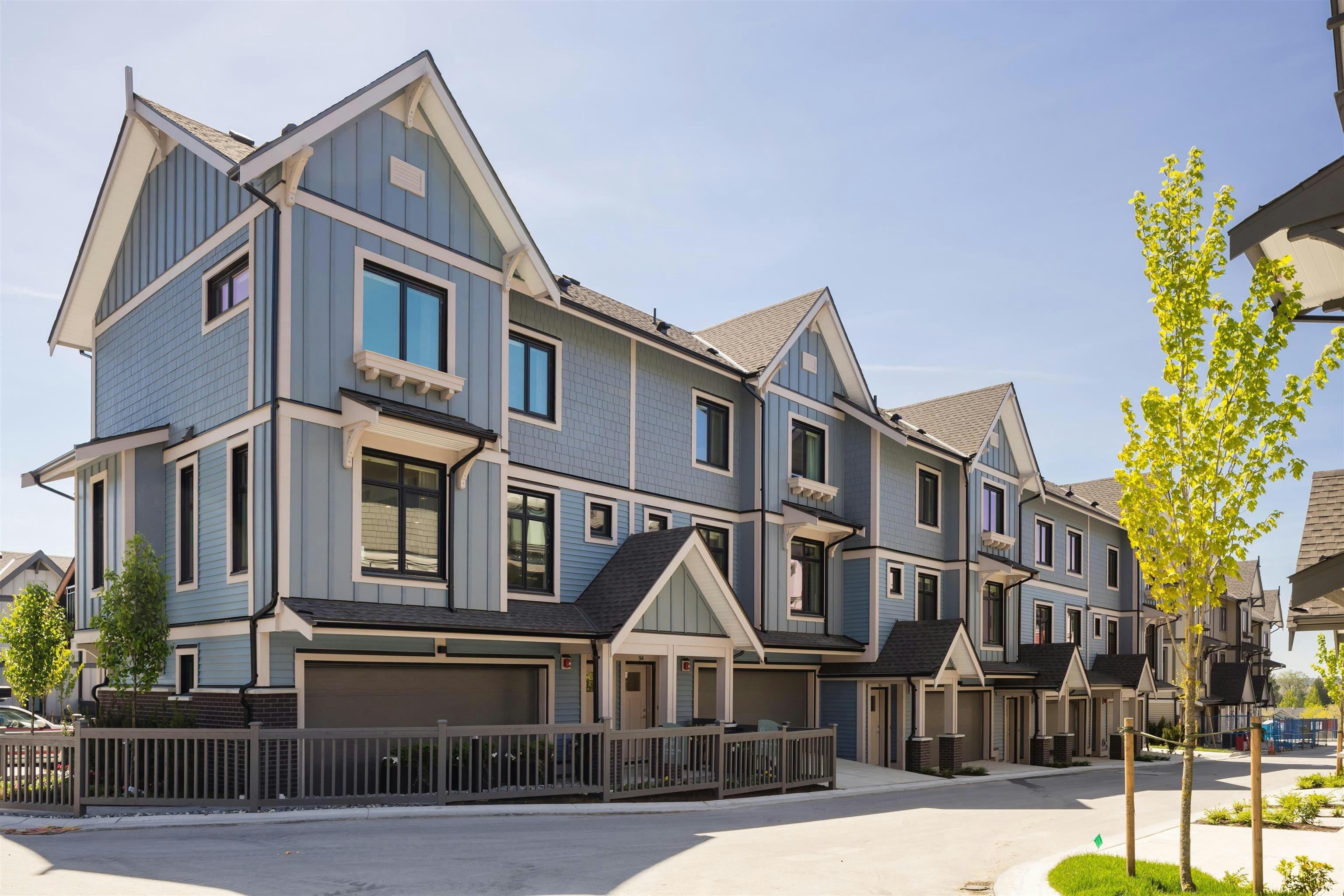 198-6951 204 Street, Langley, BC, V2Y 3W4