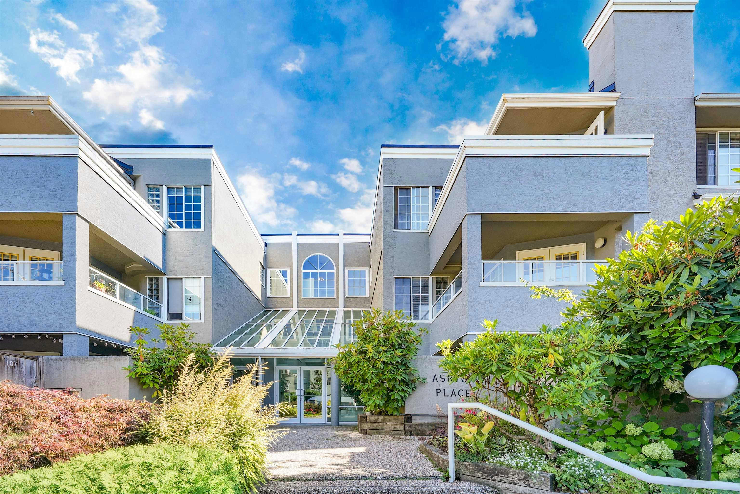 309-125 W 18th Street, North Vancouver, BC, V7M 1W5