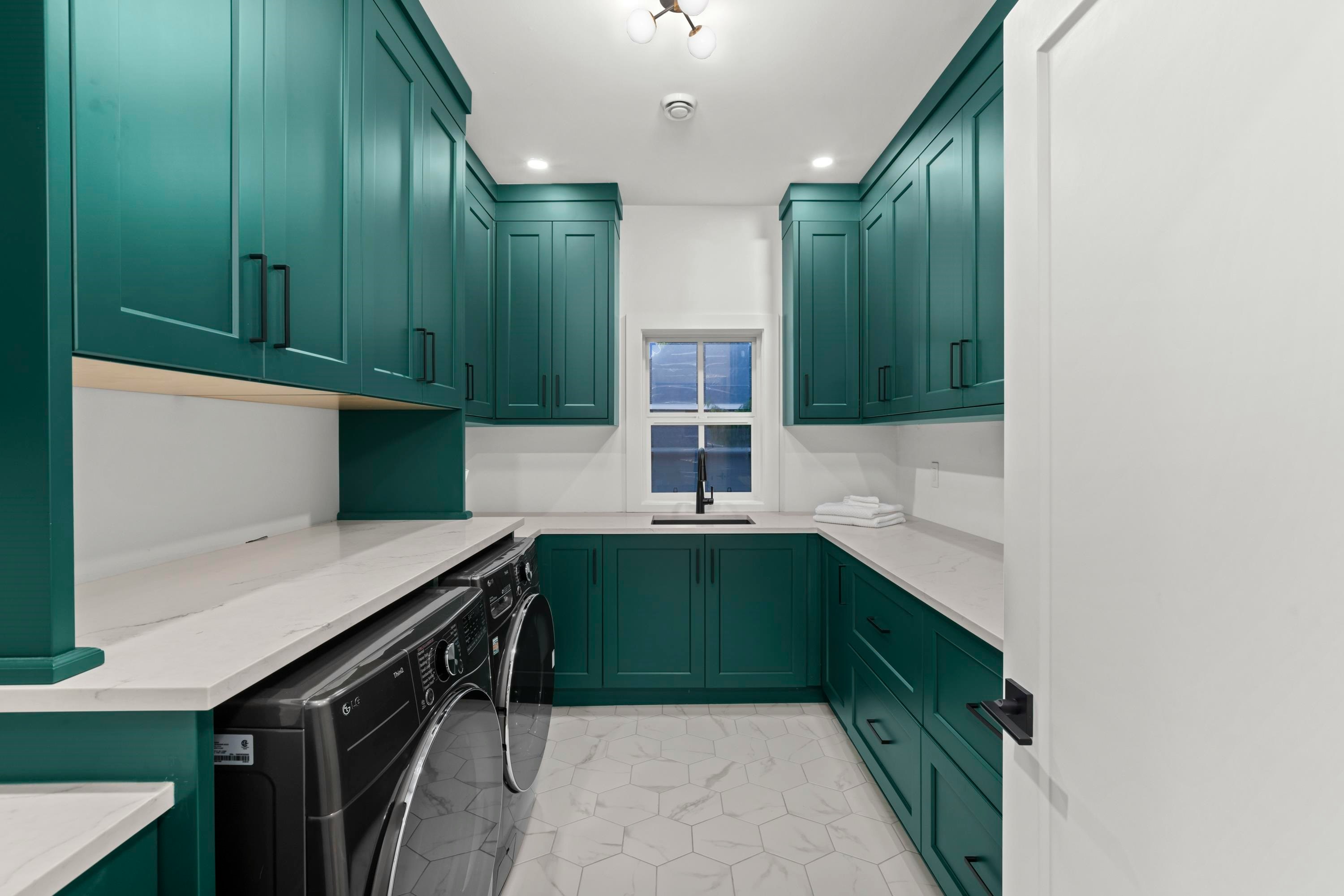 13026 16 Avenue, Surrey, BC, V4A 1N9 - 29