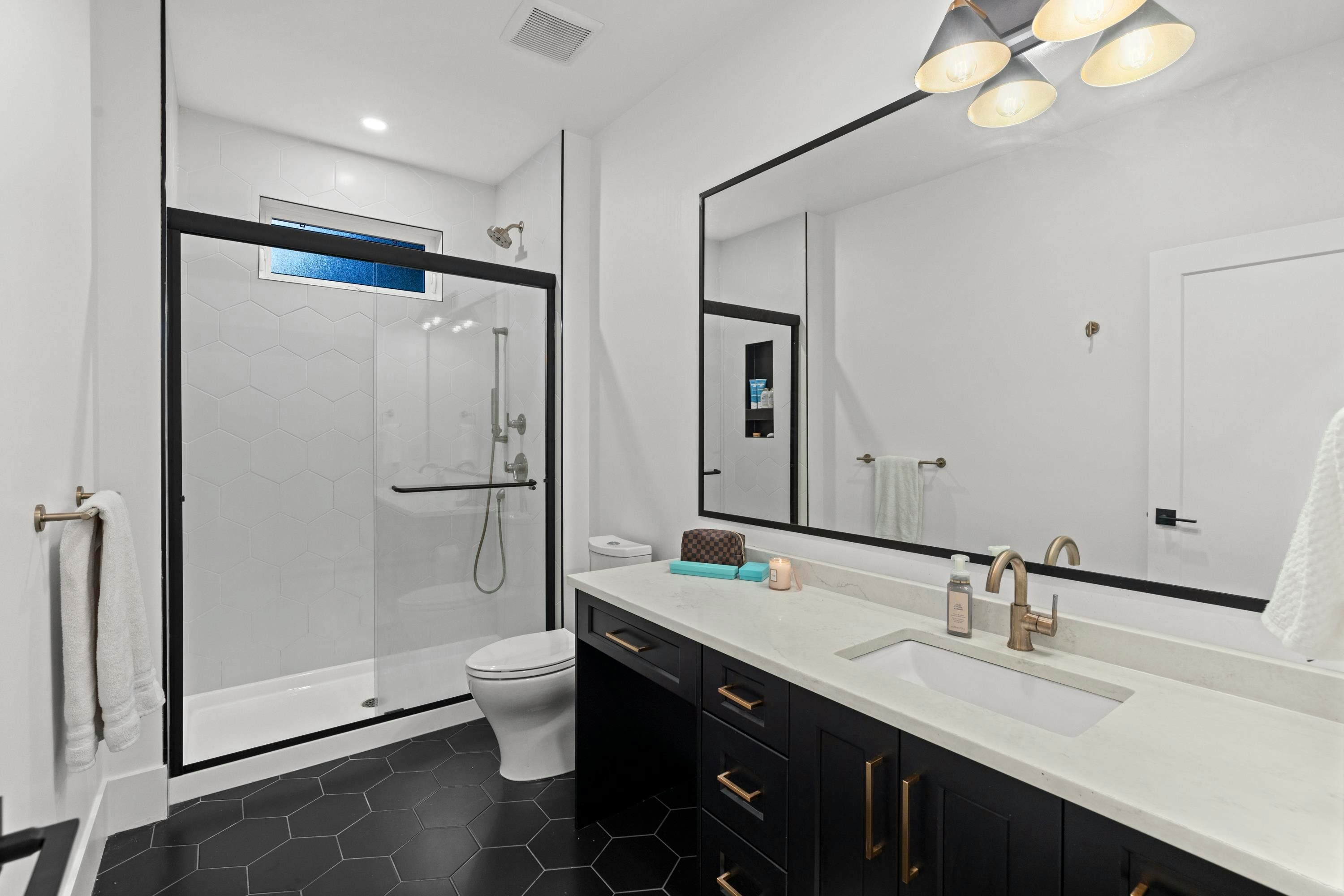 13026 16 Avenue, Surrey, BC, V4A 1N9 - 28