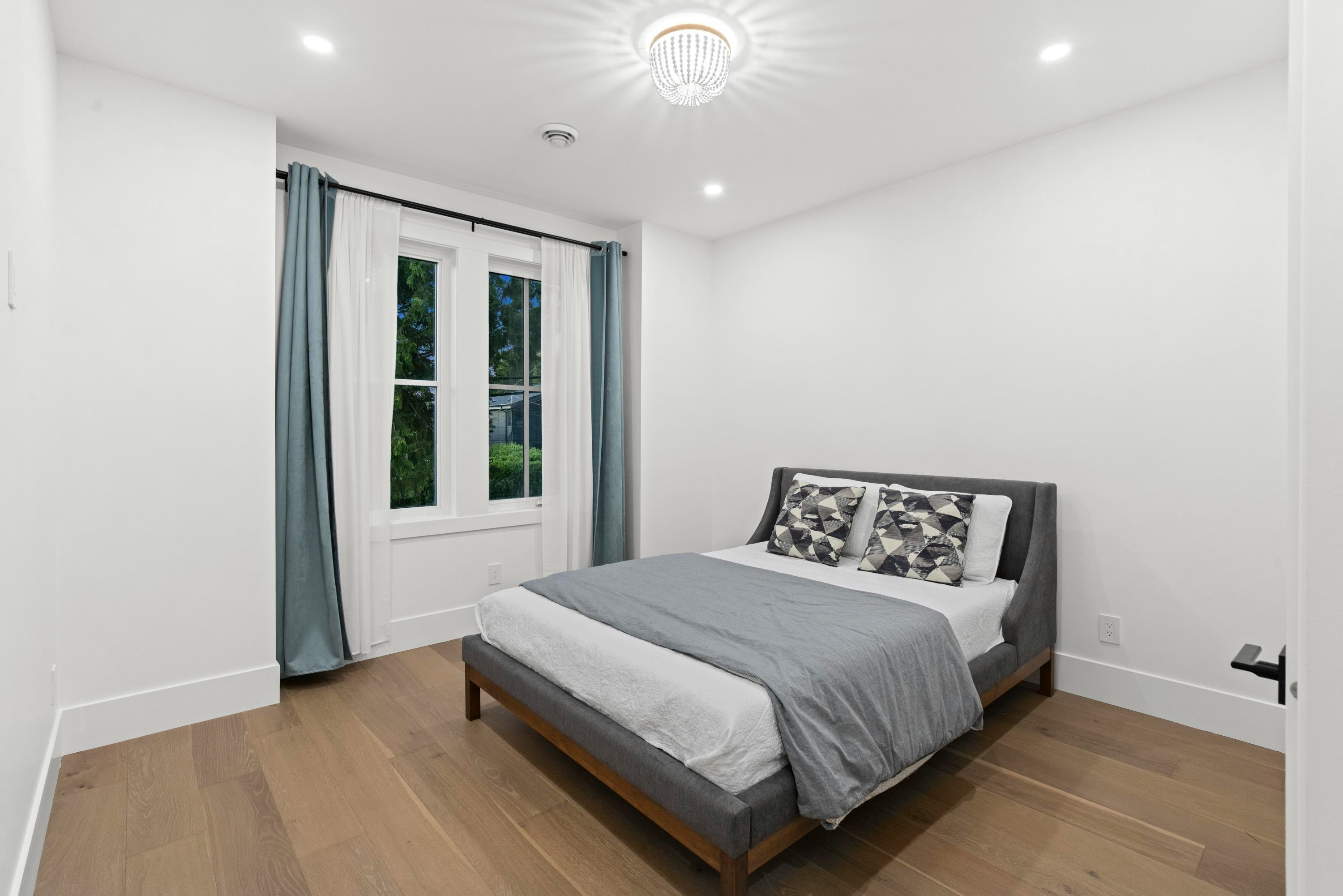 13026 16 Avenue, Surrey, BC, V4A 1N9 - 24
