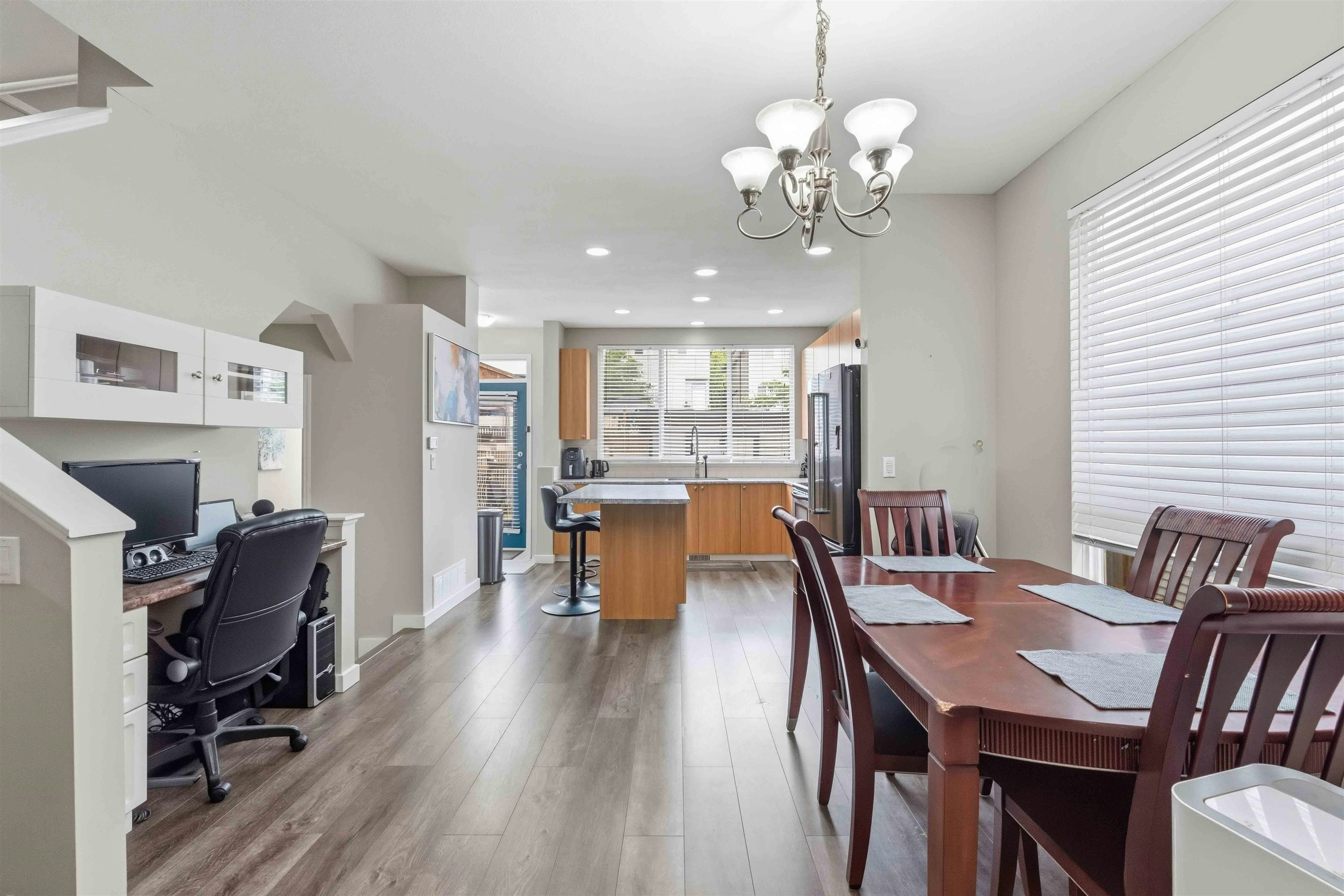 10288 243 Street, Maple Ridge, BC, V2W 1Y2 - 4