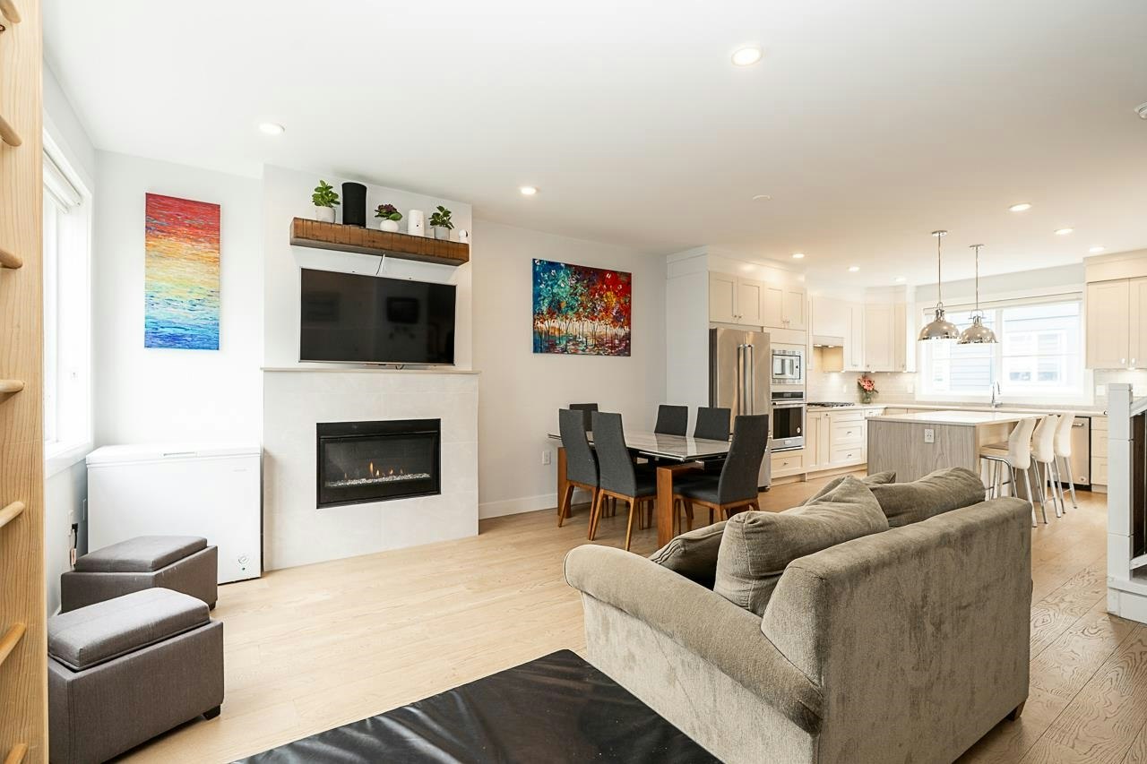 26-5377 8a Avenue - 5