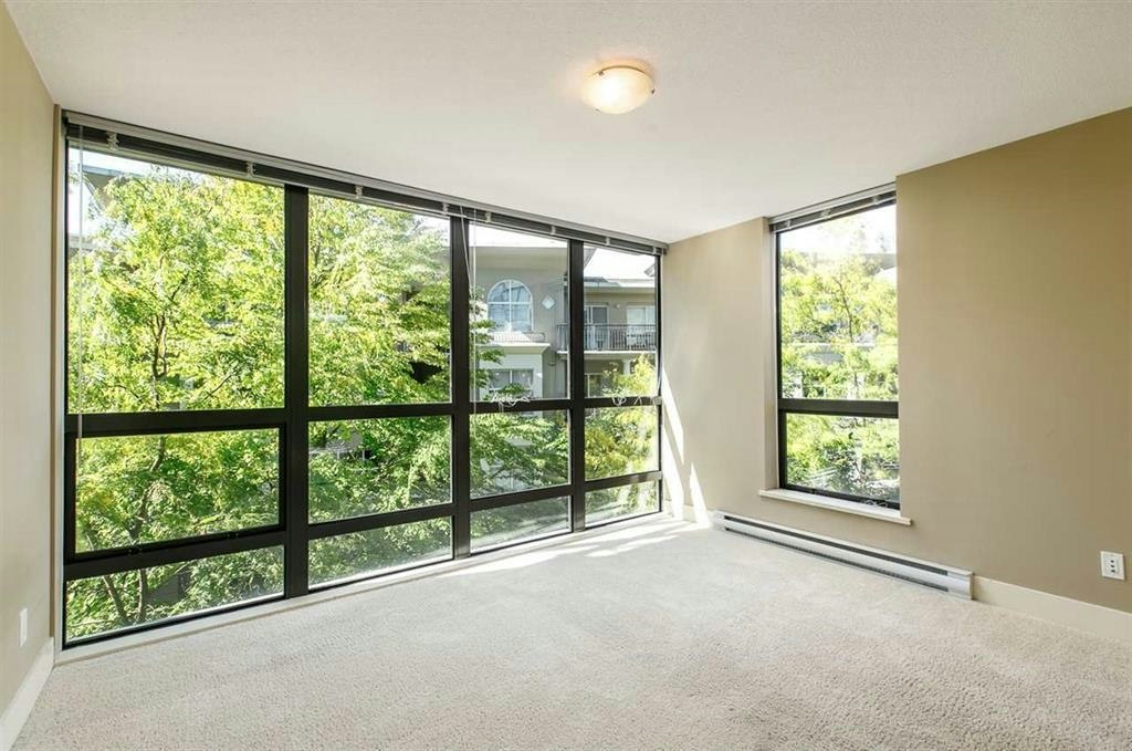 301-2959 Glen Drive, Coquitlam, BC, V3B 0B8 - 11