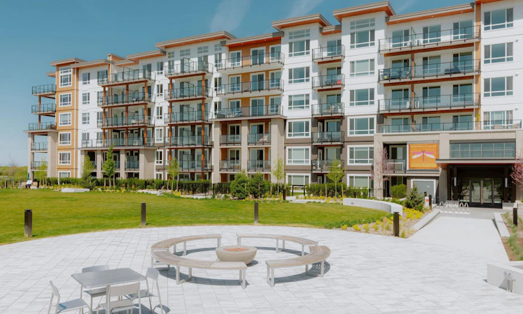 218-2463 Rabbit Drive