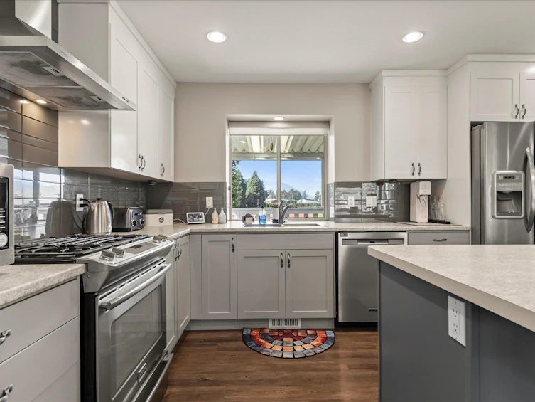 6445 Silverthorne Road, Chilliwack, BC, V2R 2N6 - 6