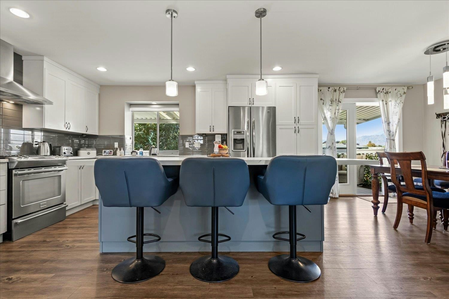 6445 Silverthorne Road - 4