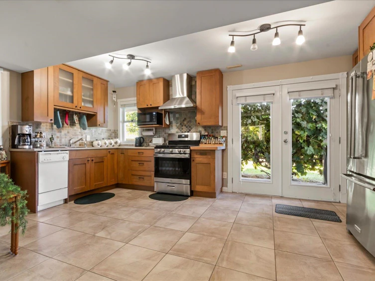 6445 Silverthorne Road, Chilliwack, BC, V2R 2N6 - 14