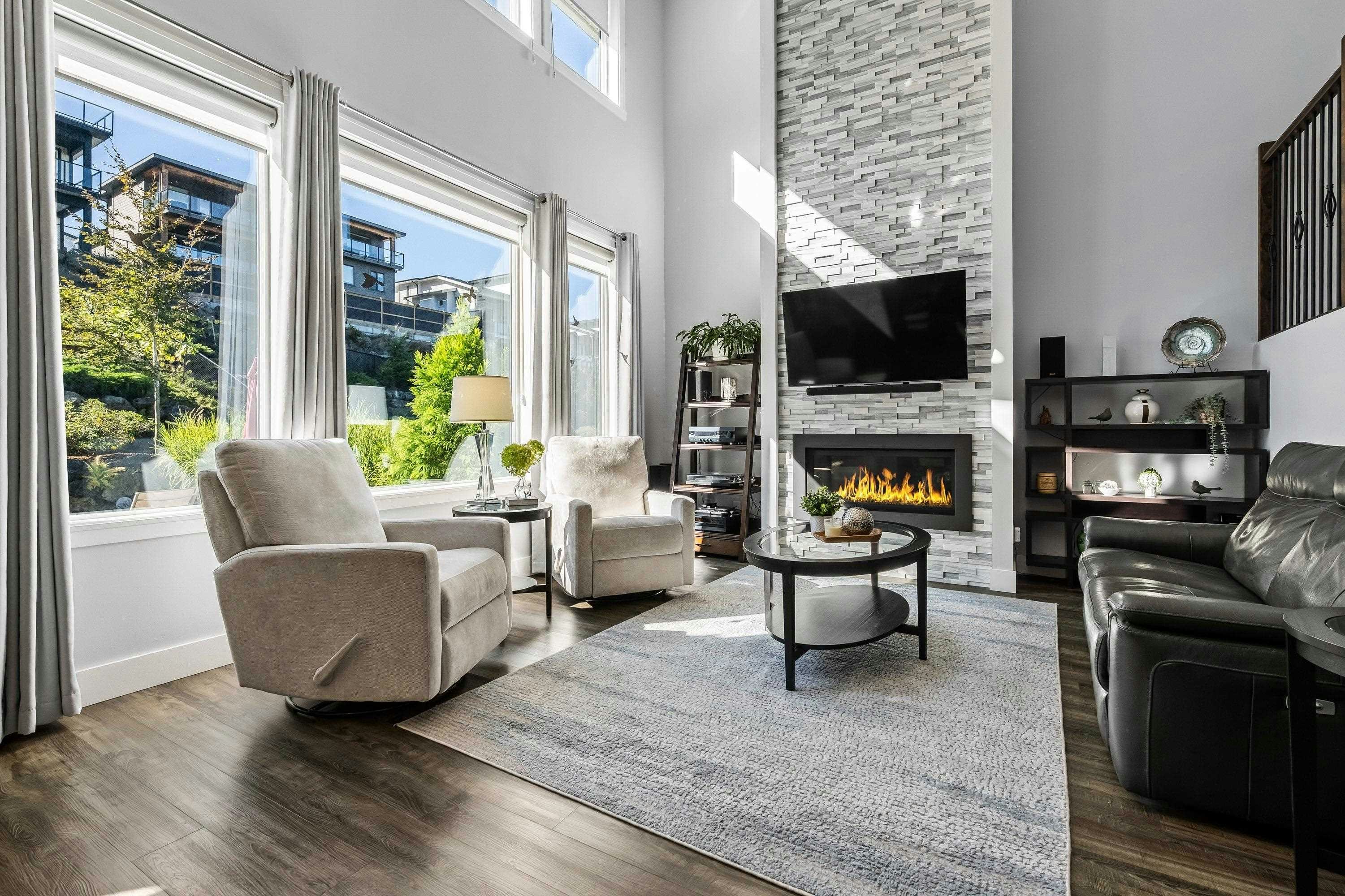 51225 Rowanna Crescent - 2